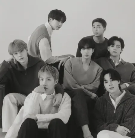 bts,bts jungkook,bts pop up,bts monochrome
