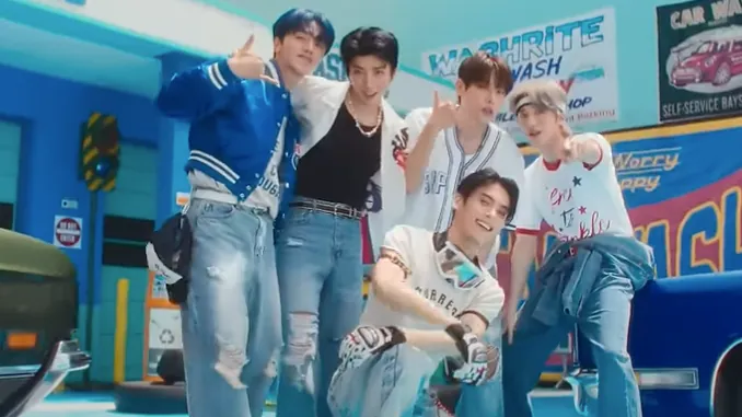 SF9, 14e mini-album Fantasy