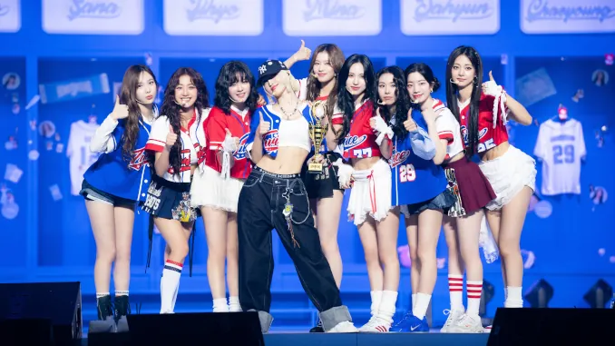 TWICE annonce son 14e EP