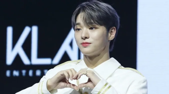 Hyesung déchargé de larmée Hyesung déchargé de larmée