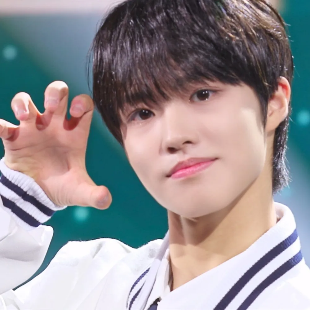 ahof kpop,ahof members,ahof profiles,universe league,ahof group,ahof