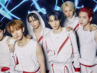 E'LAST prépare son comeback