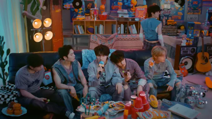 E'LAST fait son comeback avec versus E'LAST fait son comeback avec versus