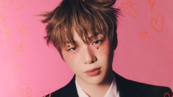 Kang Daniel sort son 6e mini album Kang Daniel sort son 6e mini album