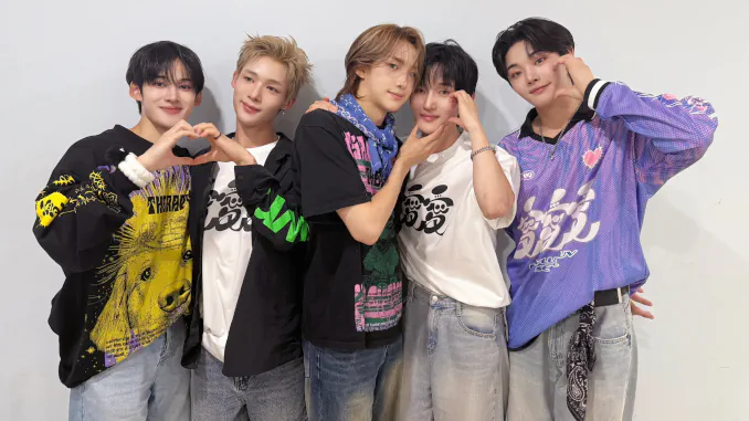 1VERSE fait ses débuts avec un 1er single album