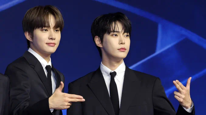 Doyoung et Jungwoo rejoignent l'armée le 8 décembre 2025