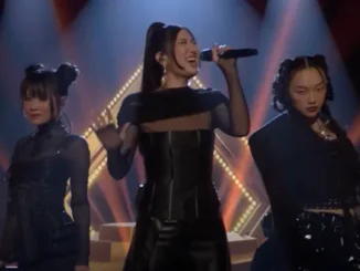 Golden interprété pour la première fois en direct