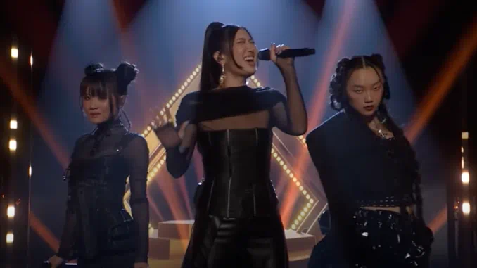 Golden interprété pour la première fois en direct Golden interprété pour la première fois en direct