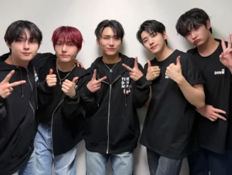 DKZ lors de la Fan Com d'avril 2026, avant l'annonce de la dissolution