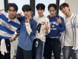 Les membres de BAE173 avant leur départ de PocketDol Studio