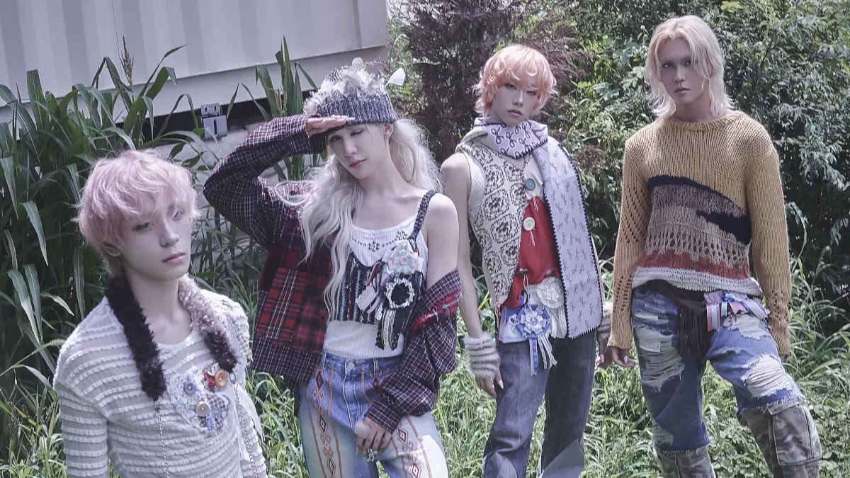 XLOV pour la sortie du mini-album i=!